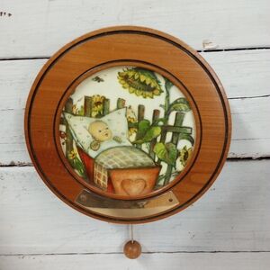 Vintage Reuge Swiss Musical Wall Plaque Baby Nursery Brahms Lullaby Music Box.